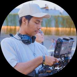 looksatria