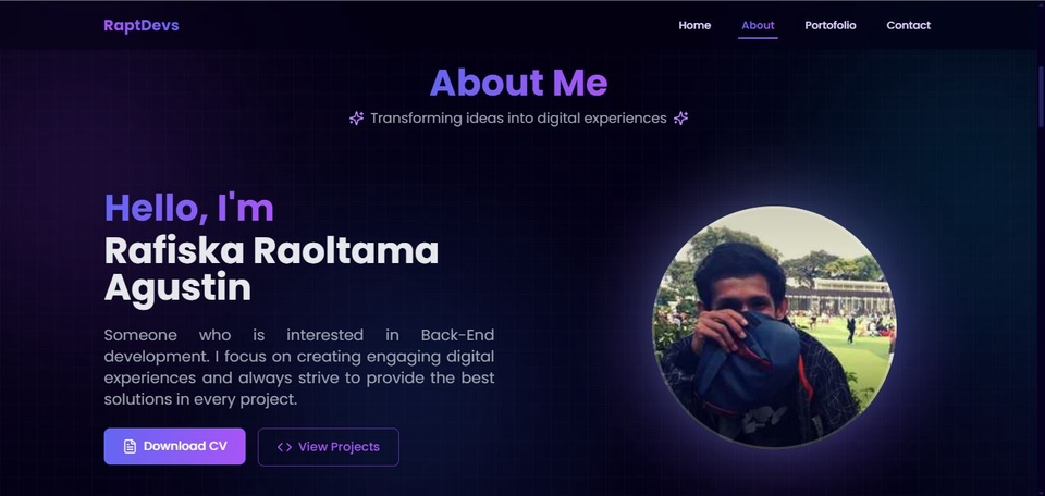 Jasa web developer profesional, membangun website berkualitas untuk perusahaan dan toko online Anda.