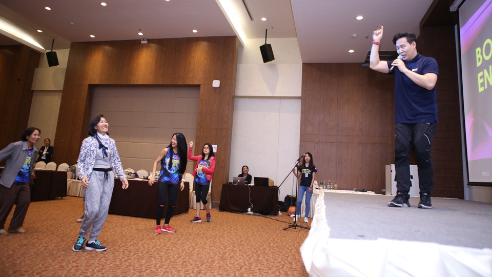 รับจัดสัมมนา team building workshop นอกสถานที่ บริการครบวงจร