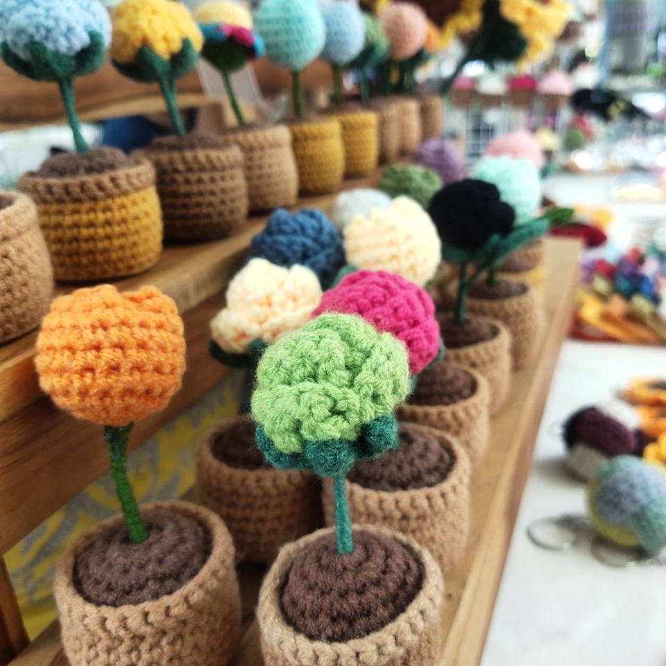 รับจัดดอกไม้ งานแต่ง งานขึ้นบ้านใหม่ ดอกไม้ประดิษฐ์