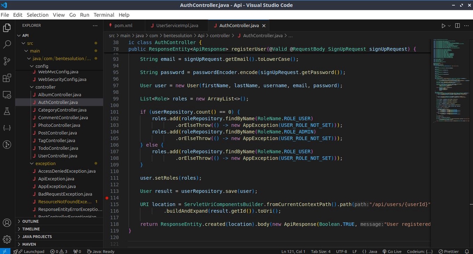 Jasa Pembuatan Website Profesional dengan Kode Sumber di Visual Studio Code.