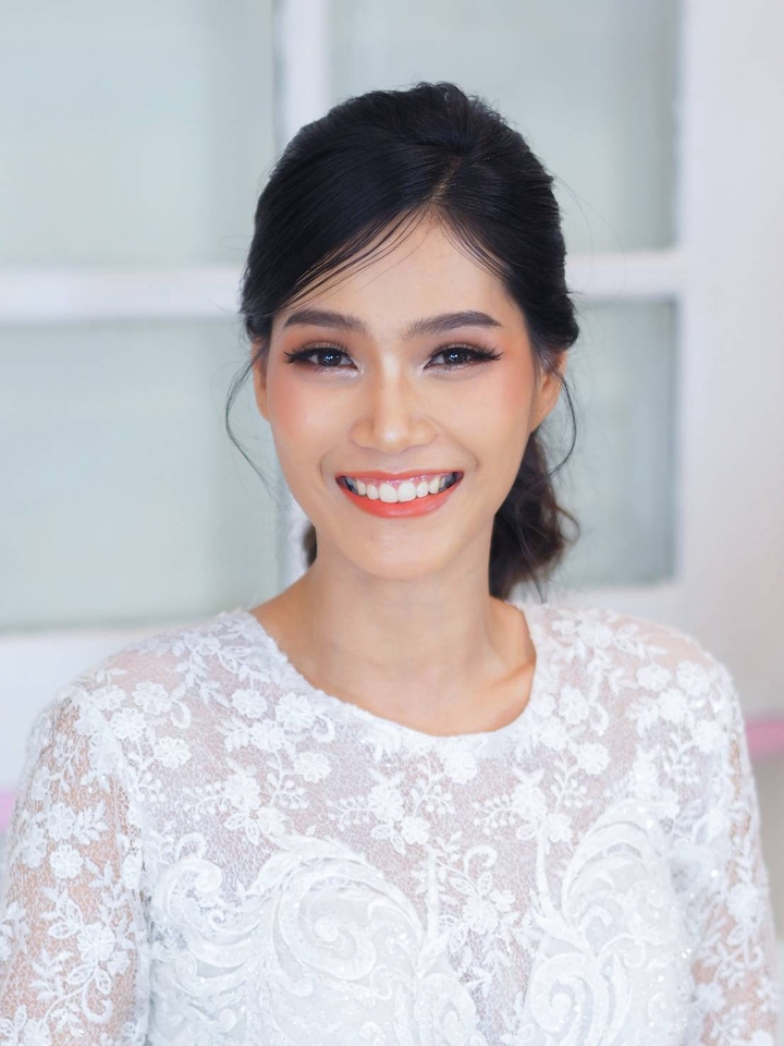 ช่างแต่งหน้า - รับแต่งหน้าทำผม - 31