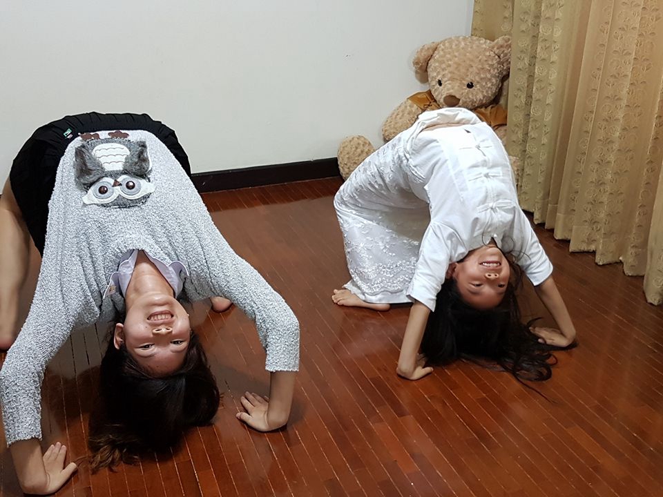 เรียนภาษาอังกฤษ ตัวต่อตัว กับครูผู้สอนชาวต่างชาติ  รับสอนภาษาอังกฤษ สำหรับเด็กและผู้ใหญ่  เรียนภาษาอังกฤษออนไลน์