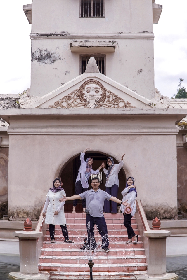 Travelling - One Day Private Trip Jogja Include Photographer - 14