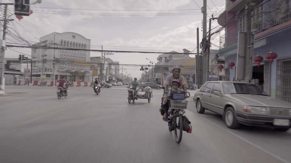 รับถ่ายวีดีโอคุณภาพสูง ตัดต่อวีดีโอ ราคาประหยัด