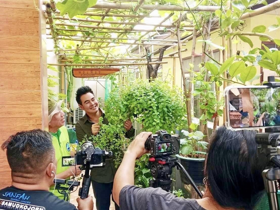 รับผลิตวีดีโอโฆษณา รับทำ mv เพลง รับทำสื่อโฆษณา ทีมงานมืออาชีพ บริการครบวงจร