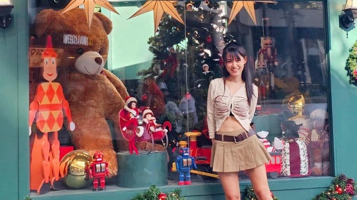 นางแบบมืออาชีพ  หานางแบบถ่ายรูปสินค้า  นางแบบเสื้อผ้า  กรุงเทพ