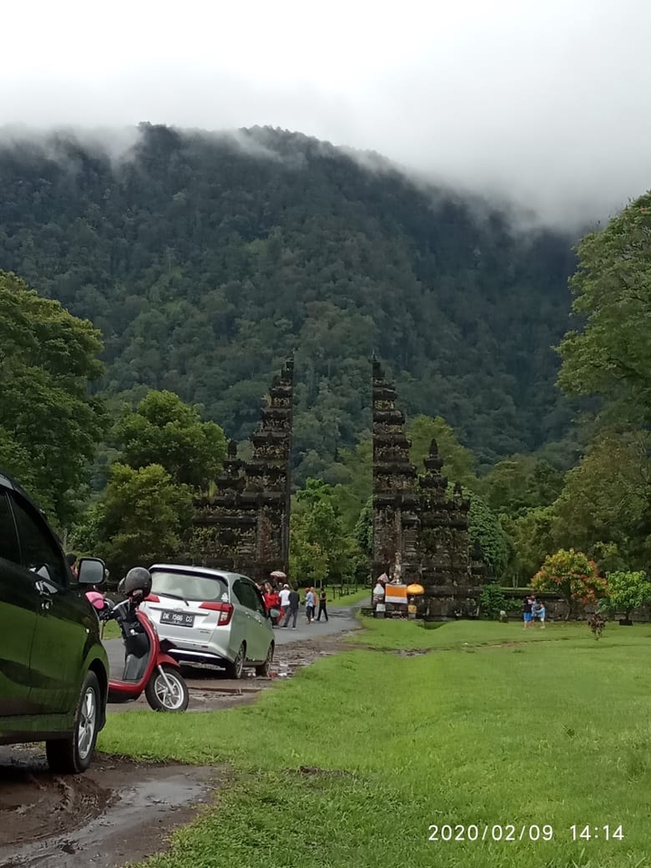 Sewa Mobil - Sewa Mobil / Hiace All In Jawa Timur - Bali - 3