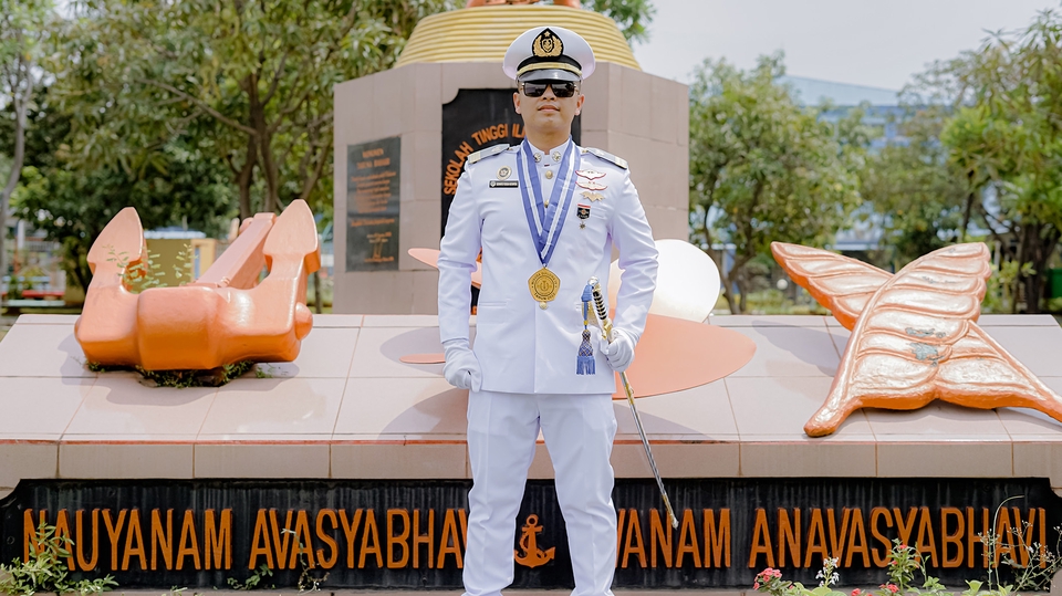 Fotografi - [Jabodetabek] Foto Session Wisuda Murah Berkualitas - 1