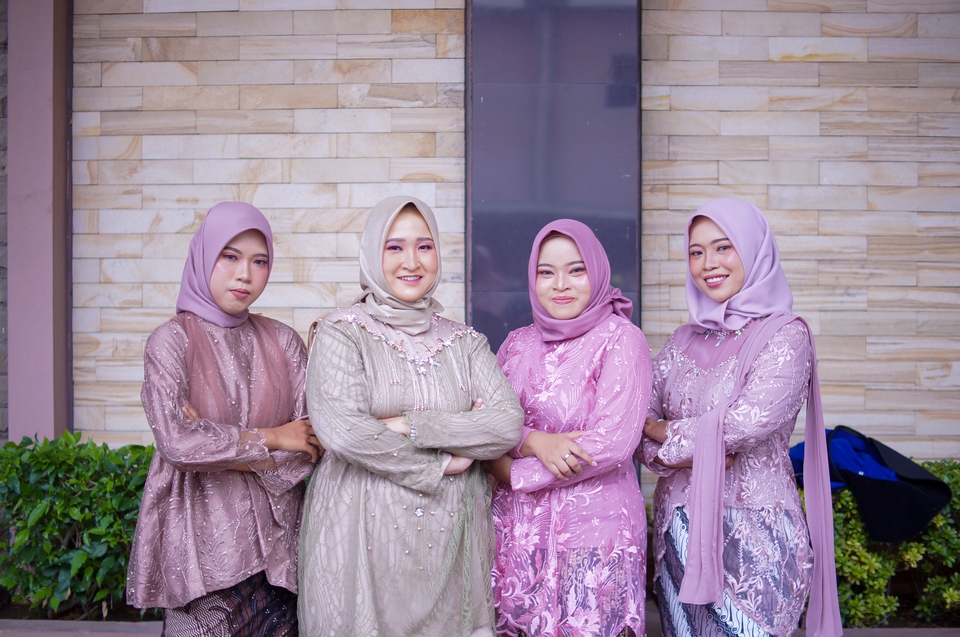 Fotografi - Jawa Tengah - Foto Graduation/Wisuda - 6