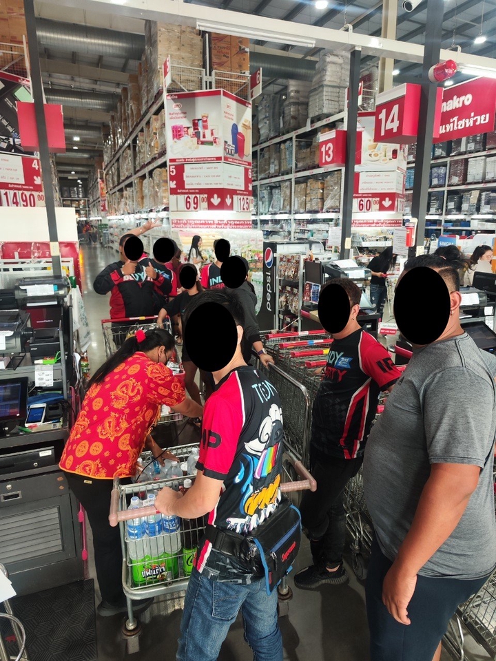 รับสกรีนเสื้อยืด สกรีนเสื้อผ้า สกรีนเสื้อกีฬา เสื้อพิมพ์ลาย รับสกรีนเสื้อผ้า รับทำเสื้อผ้า