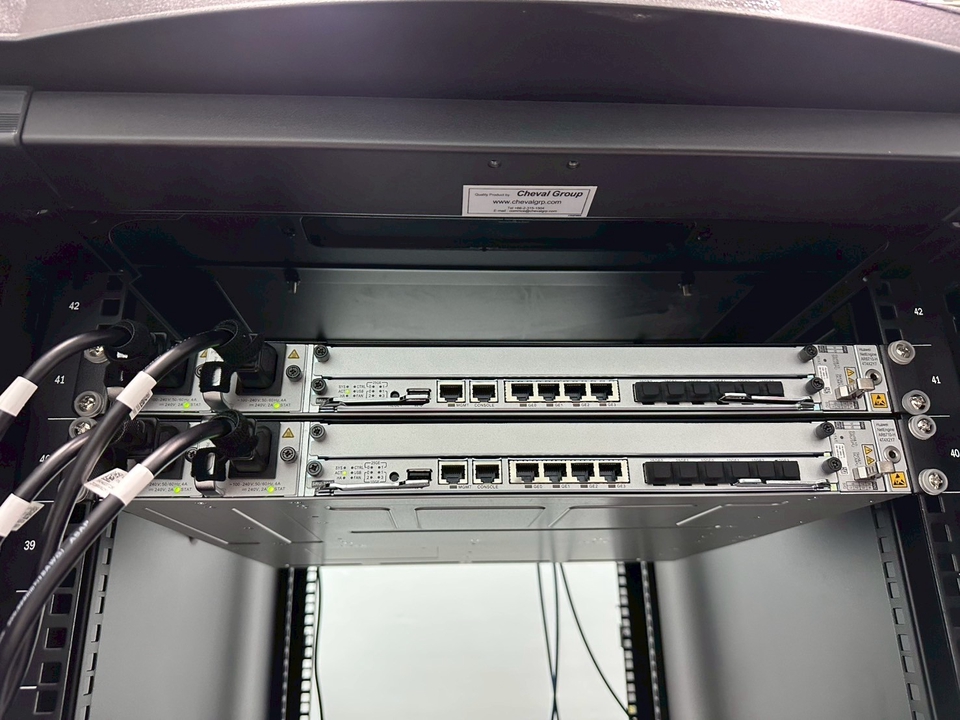 รับติดตั้งเซิร์ฟเวอร์และระบบเครือข่าย วางระบบเน็ตเวิร์ค บริการไอทีครบวงจร