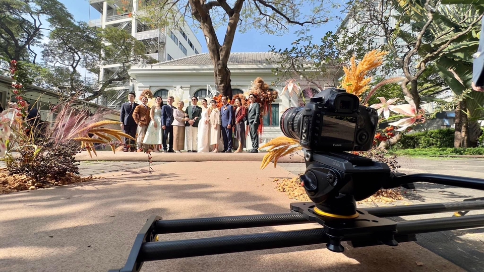 รับทำวีดีโอโฆษณา รับทำ mv รับผลิตสื่อโฆษณา ทีมงานถ่ายทำมืออาชีพ พร้อมอุปกรณ์ครบครัน