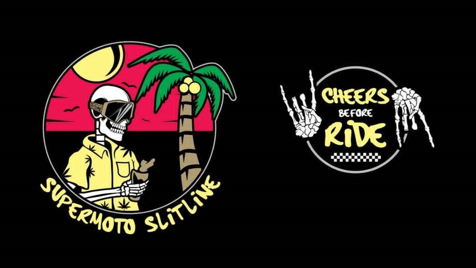 Desain kaos keren dengan gambar tengkorak mengenakan helm dan berada di depan pohon palem, desain kaos custom, jasa desain kaos