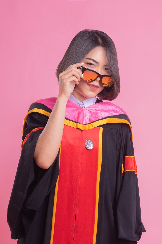 Portfolio & Resume - retouch รูปสำหรับสมัครแอร์โฮสเตส - 3