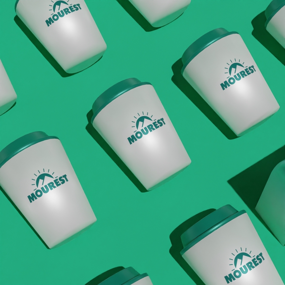 Desain kemasan unik dengan tema Mourest untuk produk makanan atau minuman.