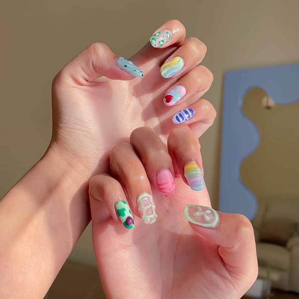 บริการทำเล็บที่บ้าน  รับทำเล็บเจล  สีพาสเทลน่ารัก  ช่างทำเล็บฟรีแลนซ์  ทำเล็บมือสวยๆ