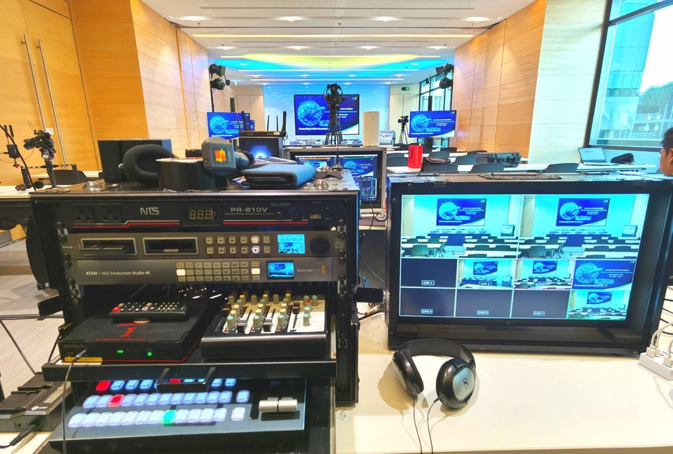 ถ่ายและตัดต่อวีดีโอ - บริการรับถ่าย VDO Full HD ครบวงจร , Live Stream , Internet , โดรน , เครน , คิกเกอร์ ให้เช่า - 8