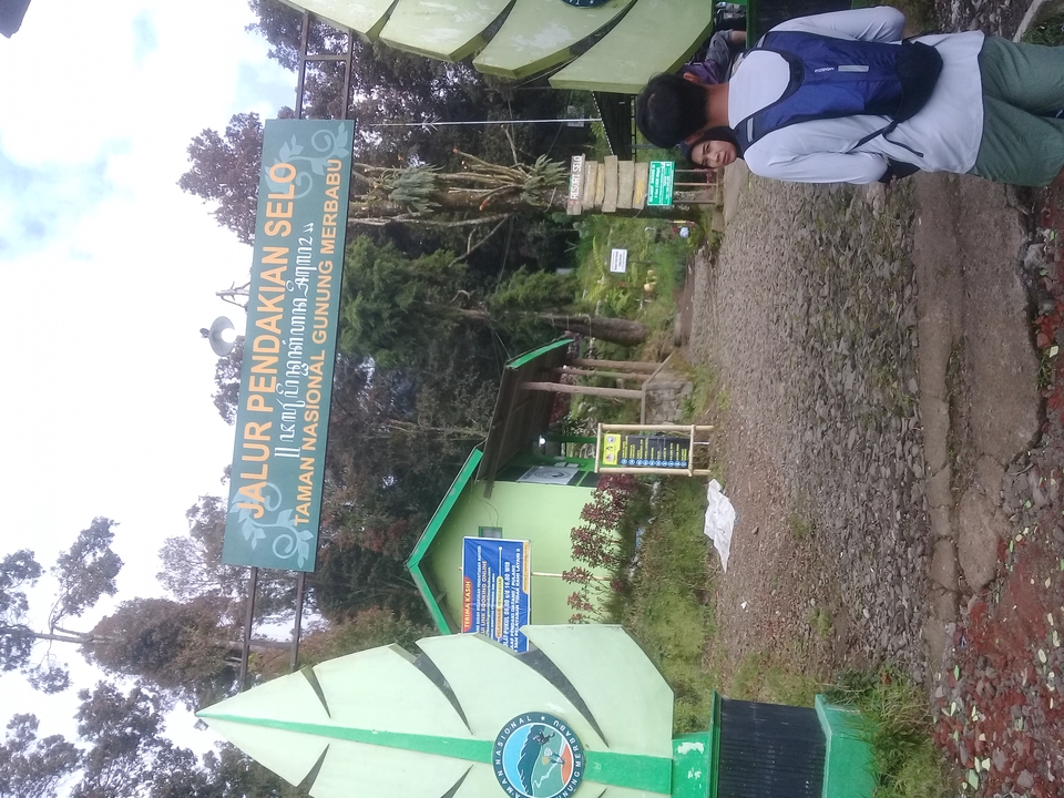 Jalur pendakian menuju Taman Nasional Gunung Merbabu, menyusun rencana perjalanan wisata, itinerary perjalanan wisata, trip planner.