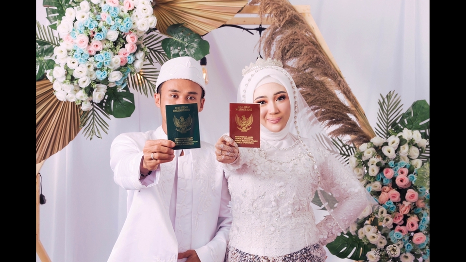 Fotografi - Jabodetabek - Foto Wedding / Pernikahan Free Pre wedding di Studio RLPhoto - 6