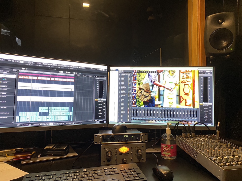 ซาวด์เอ็นจิเนียร์ คนคุมเครื่องเสียง ผสมเสียง ตัดต่อเสียง บันทึกเสียง การผลิตเสียง ในสตูดิโอ