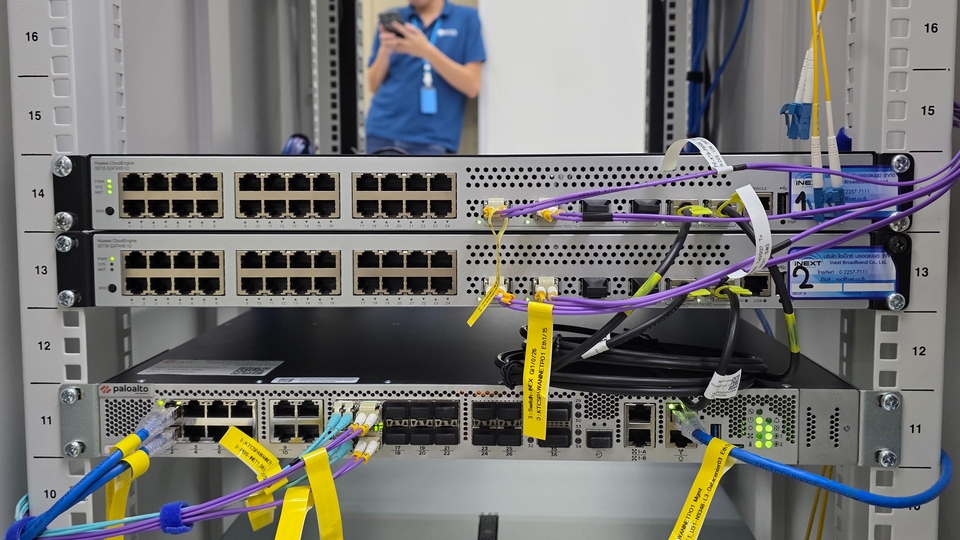 รับติดตั้งเซิร์ฟเวอร์และระบบเครือข่าย วางระบบเน็ตเวิร์ค บริการไอที