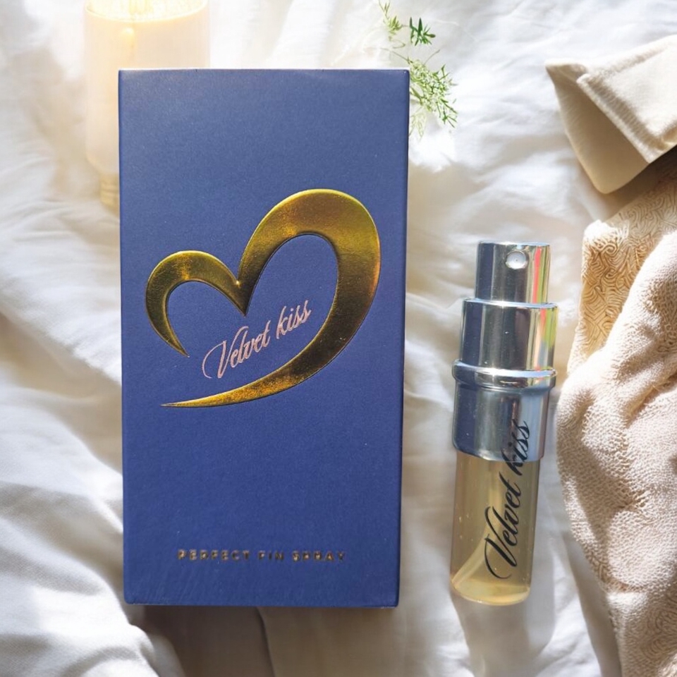 รับผลิตเครื่องสำอาง oem เครื่องสําอาง โรงงานผลิตเครื่องสำอาง Velvet Kiss รับผลิตลิปสติก รับผลิตครีมรองพื้น ผลิตเครื่องสำอาง