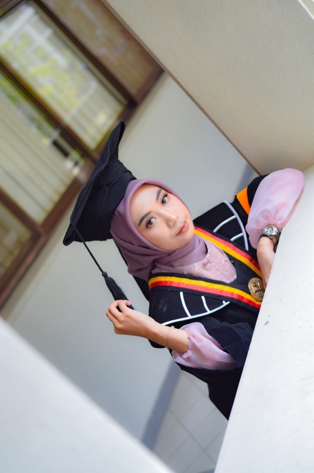 Fotografi - Bandung - Purwakarta. Foto Graduation, Prewedding, Wedding, dan foto lainnya. - 17