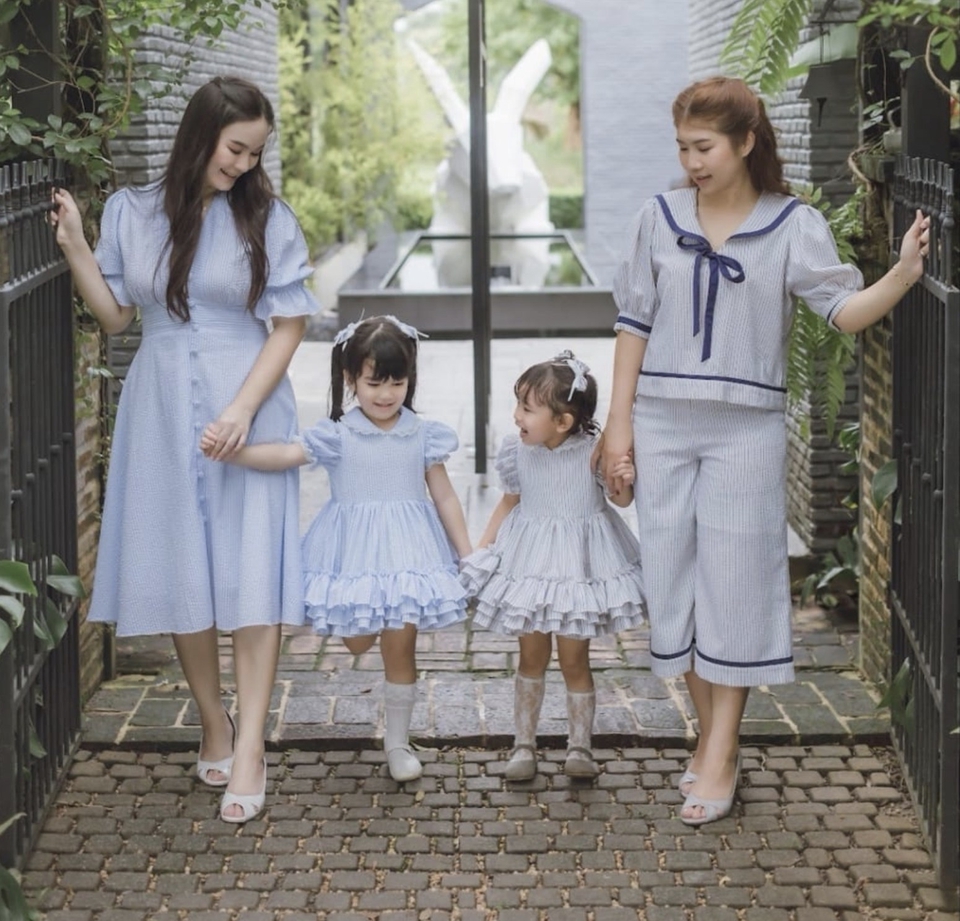 วาด/ออกแบบแพทเทิร์นเสื้อผ้า - ชุดเด็ก ชุดคู่ แม่ลูก ชุด set พ่อ แม่ลูก - 6