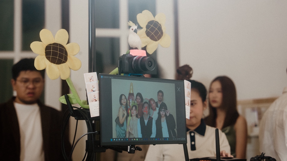 เช่า Photo Booth - Photo Booth ถ่ายและปริ้นได้ไม่จำกัด (print 3x4) - 3