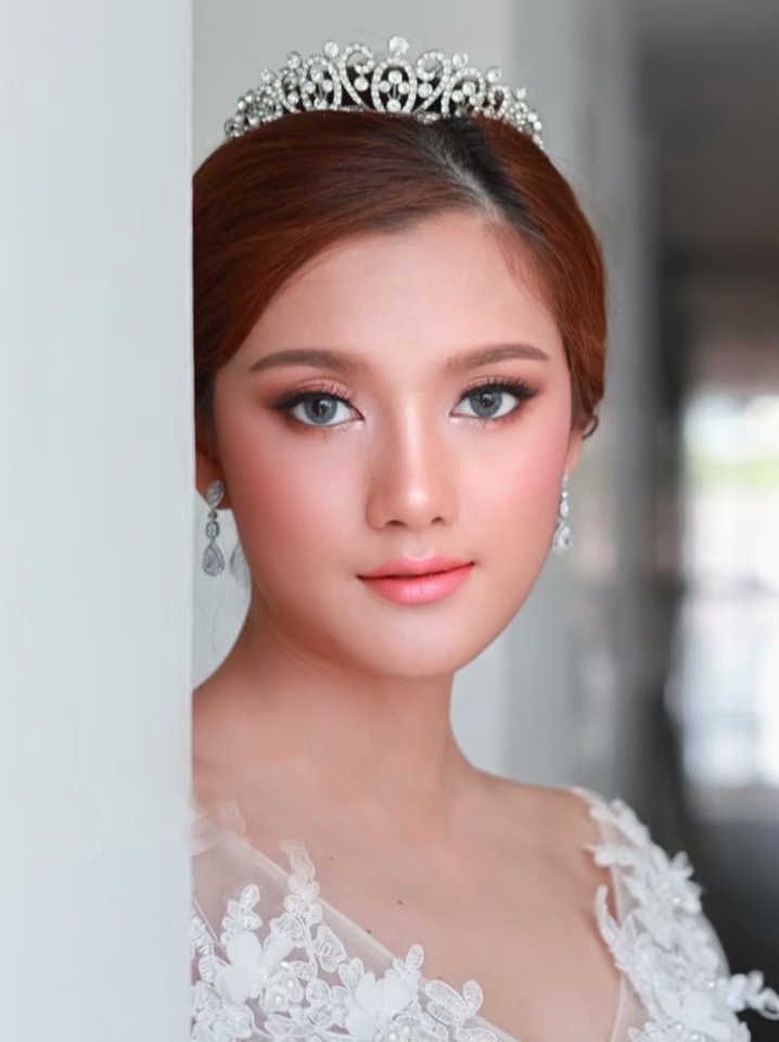 ช่างแต่งหน้า - แต่งหน้าทำผมเพื่อนเจ้าสาว/ไปงาน/งานรับปริญญา โดยช่างมืออาชีพ - 6