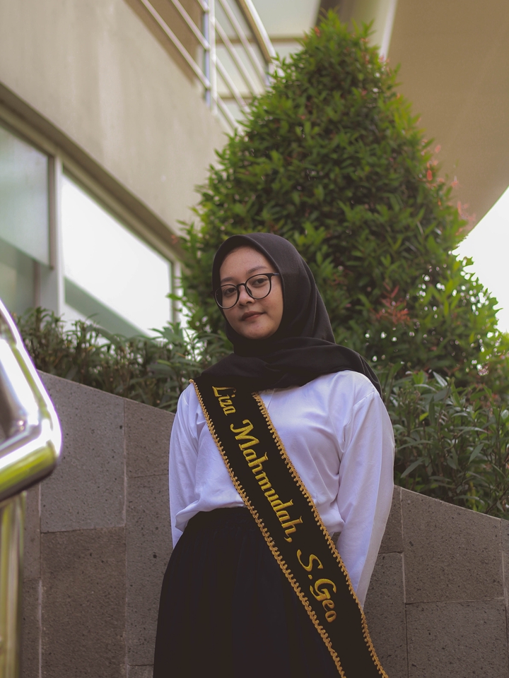 Fotografi - Fotografi Potrait, Graduation, Preweeding // Soloraya - Jawa Tengah - 15