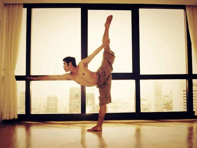 รับสอนโยคะส่วนตัวที่บ้าน ครูโยคะมืออาชีพ