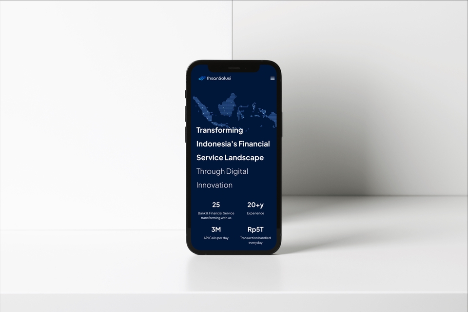 Desain UI UX untuk aplikasi mobile, menampilkan layanan keuangan dan peta Indonesia.