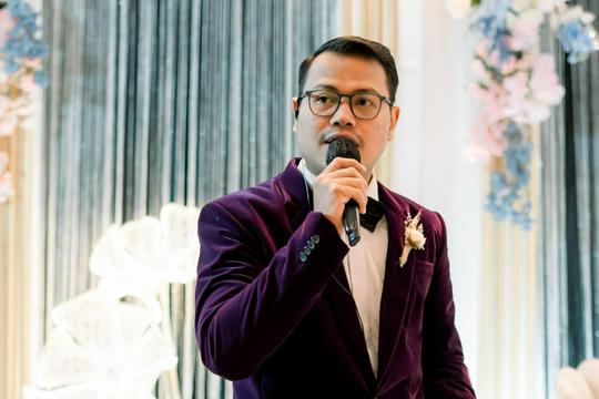 Jasa Freelance Host Live Streaming TikTok & Shopee - LIVE STREAMER
