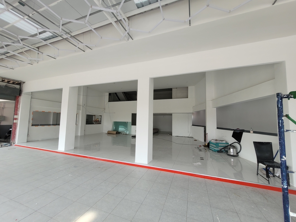 ผู้รับเหมาก่อสร้างโกดัง ตกแต่งภายในสวยหรู รับเหมาต่อเติมบ้าน รีโนเวท พื้นที่กว้างขวาง