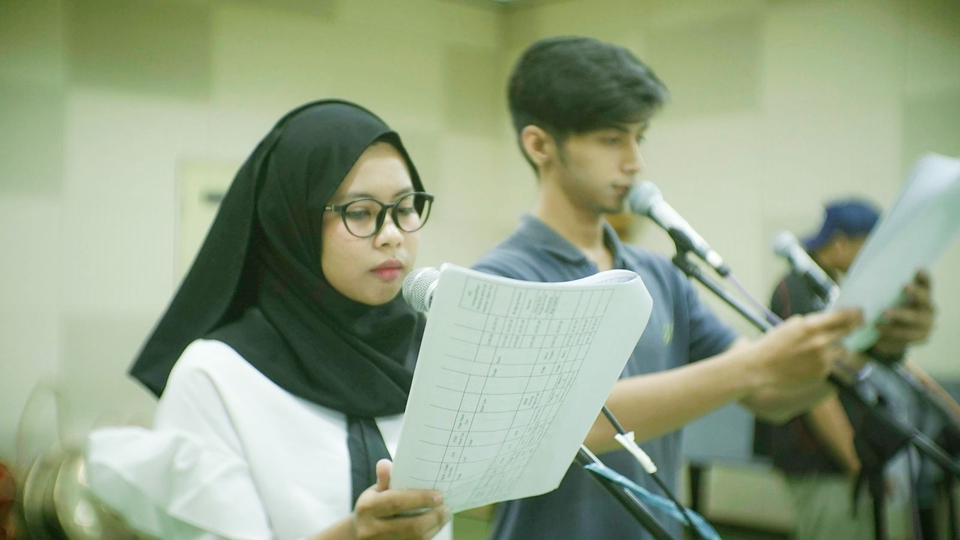 Sulih suara (dubbing, looping) - Voice over or Dubbing  - 3