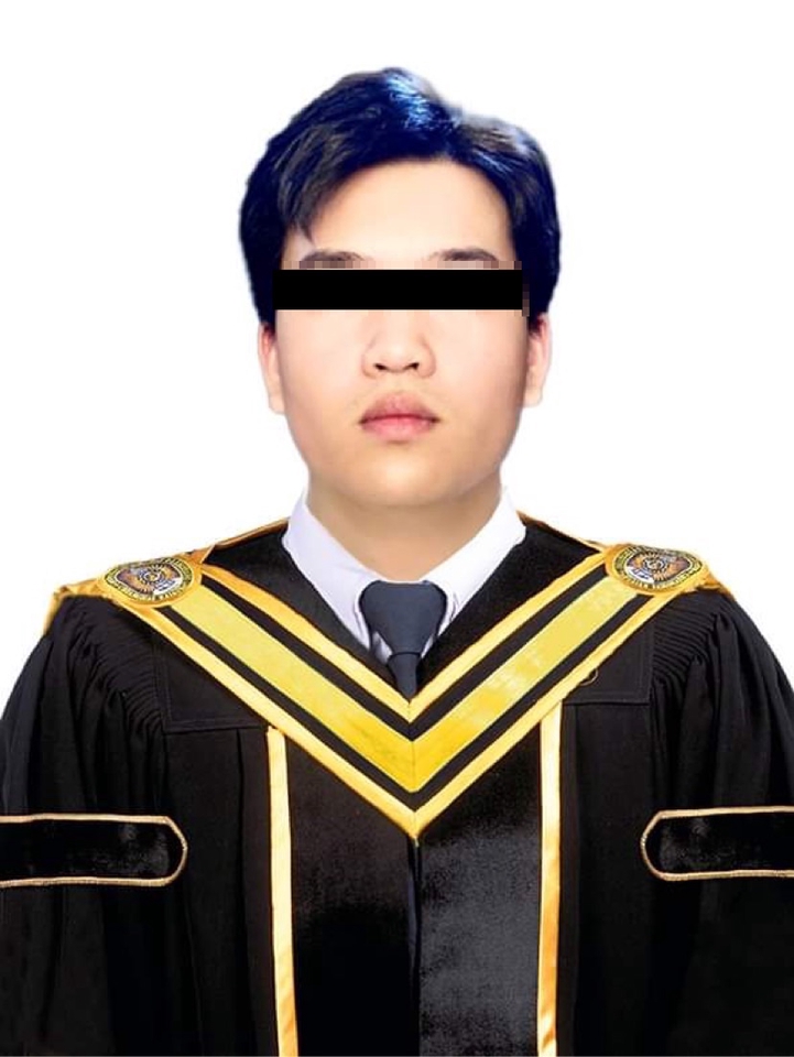 รับทำ photoshop แก้ไขภาพ รีทัชรูปภาพ บุคคลในภาพสวมชุดครุย