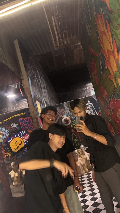 เพื่อนพาเที่ยว คนนำเที่ยว - เพื่อนเที่ยวร้านเหล้า - 2