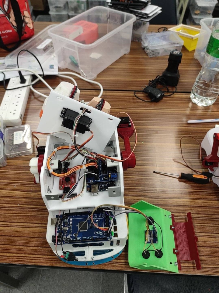 รับทำโปรเจค iot Arduino พัฒนาอุปกรณ์ IoT ใช้ชิป Arduino ระบบอัตโนมัติ