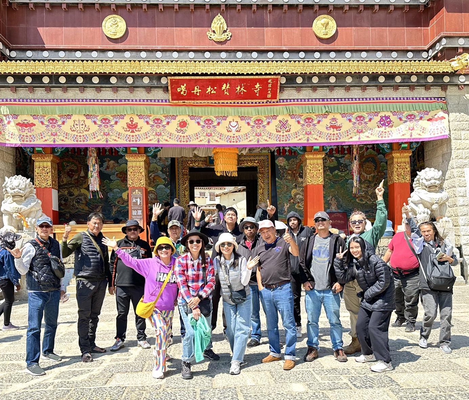 ไกด์ท้องถิ่นพาเที่ยว ไกด์ส่วนตัว จ้างไกด์ส่วนตัว หาไกด์นําเที่ยว ไกด์นำเที่ยว