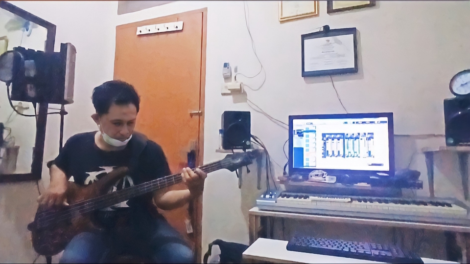 Jasa mixing mastering lagu profesional untuk video atau proyek musik Anda.