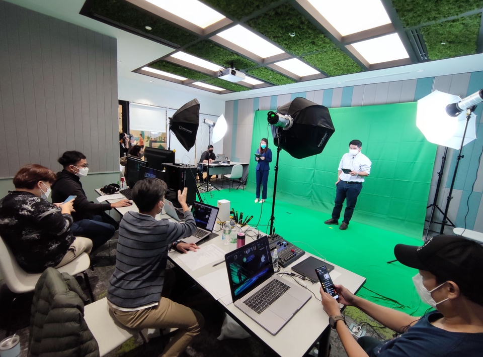 อื่นๆ - บริการ LIVE STREAMING สัมมนา Webinar และอื่นๆใน facebook / youtube / Zoom / Microsoft Team - 22