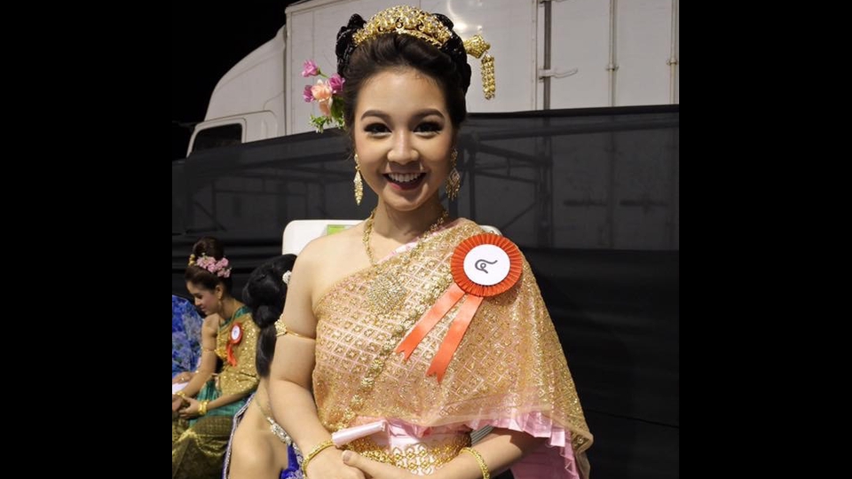 ช่างแต่งหน้า - รับแต่งหน้า-ทำผม กลุ่มหรือเดี่ยว นอกสถานที่ - 5