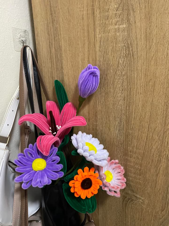 รับจัดดอกไม้ งานแต่ง ซุ้มดอกไม้ งานขึ้นบ้านใหม่ จัดดอกไม้งานพิธี