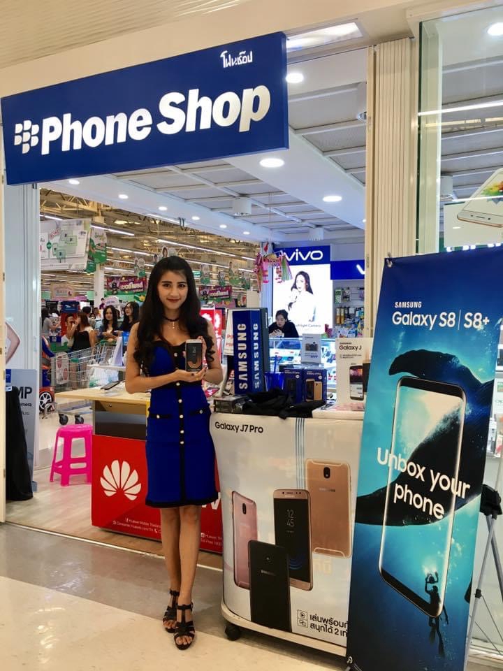 พนักงานขายสินค้ามือถือ พนักงานออกบูธ พนักงานขาย