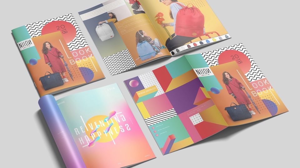 Desain brosur makanan dan minuman untuk restoran 2018.