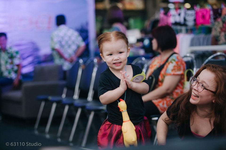เขียนรีวิว - เด็ก ถ่ายแบบคู่สินค้าเด็กดูธรรมชาติ ไม่เหมือนจ้าง - 16