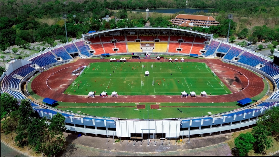 รับถ่ายภาพสนามฟุตบอล สนามกีฬา ฟุตบอล กีฬา ช่างภาพ รับถ่ายภาพ freelance หาช่างภาพ