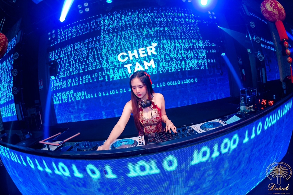 ดีเจเปิดแผ่น จ้างดีเจ จ้าง dj เปิดแผ่น ราคา dj